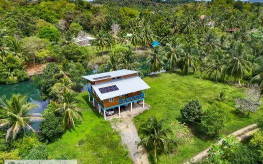 New Off-Grid Home with Road & Boat Access – Bocas Del Toro