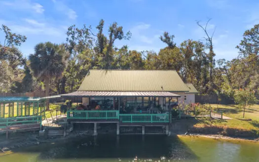 Coastal Steinhatchee Home on 3.96 Acres with Pond 340 Roys Rd