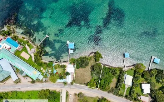 Titled Oceanfront Lot for Sale – Near Bocas Town, Bocas del Toro