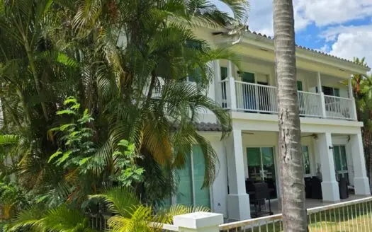 Luxury Apartment in Bijao Beach Club & Residences | Resort Living