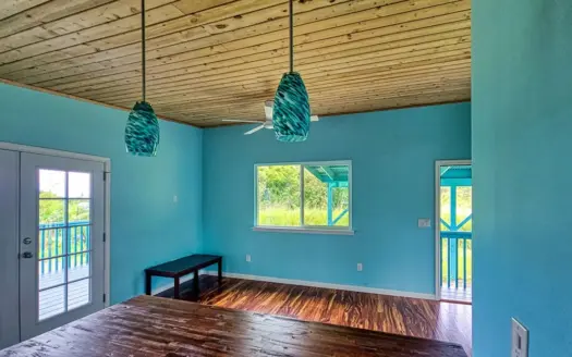New off-grid 2BR Big Island Hawaii home w/solar, lanai & carport