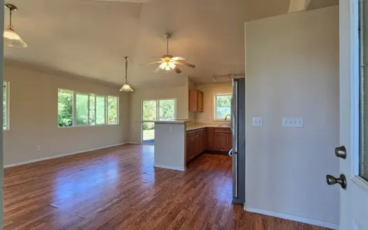 Discovery Harbour Hawaii with 3BR/2BA with solar, garage