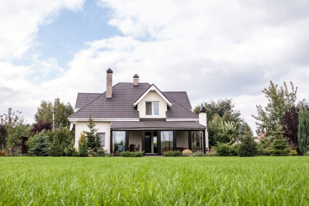 best country homes for sale