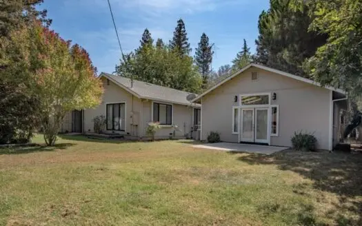 Come Enjoy the Opportunity Of Living in Capay.