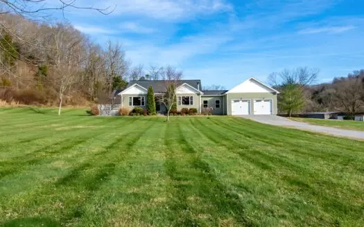 Under Contract – House for Sale in Burkesville, Kentucky
