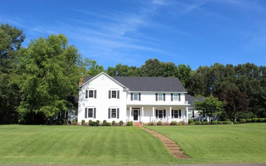 Executive Home in Savannah Tn Hardin County for Sale Acreage