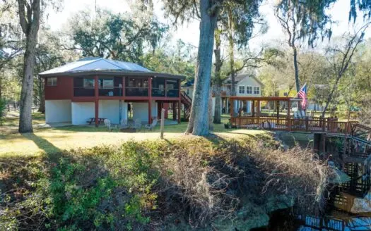 Looking for That Cabin Like Property on the River? You’ve Fo