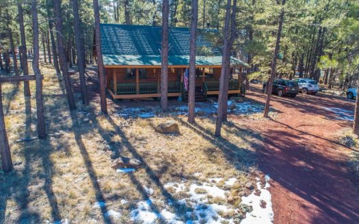 Log Cabin for Sale in Williams Arizona, Ponderosa Pines