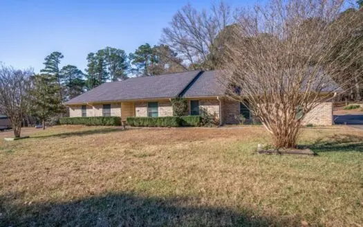 Country Home Near Town in Longview Texas on One Acre