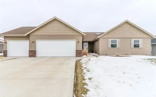 Home for Sale in Fond Du Lac, Wi