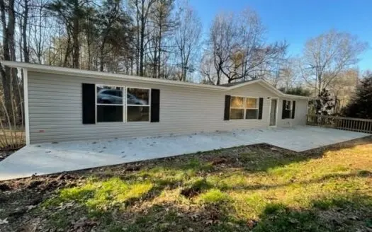 Perfect Acreage and Location in Ball Ground, Ga