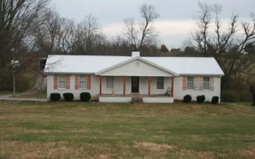 Brick Country Home Located in Central Kentucky on 5 Acres