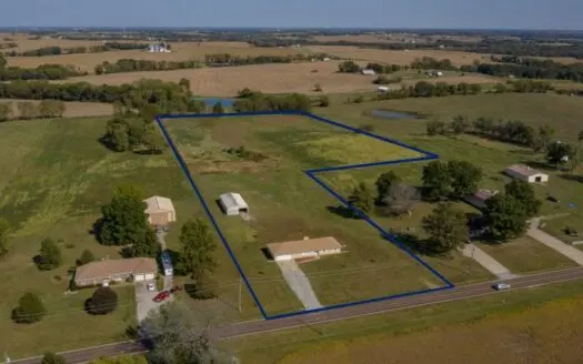 Home for Sale in Trimble, Missouri