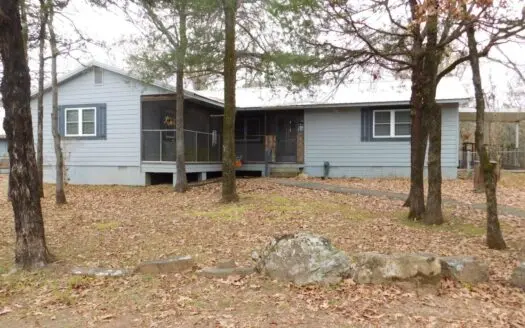 Southeastern Oklahoma, Near Lake Wister, Private Setting