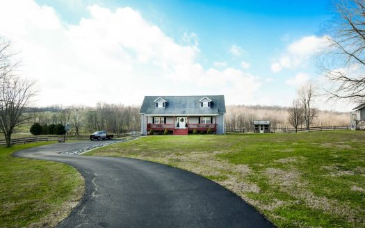 Country Home and Acreage for Sale in Lawrence County, Indian