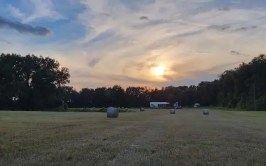 Prime Location Country Home