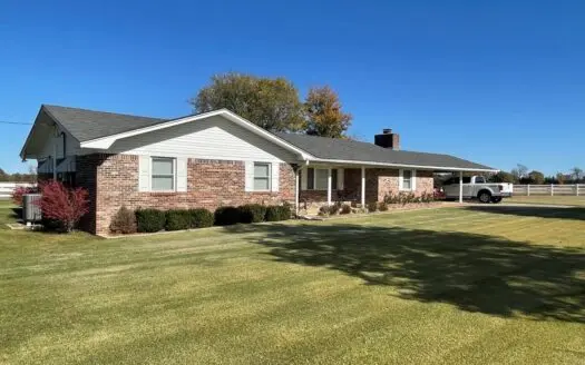 Poteau, Oklahoma Country Home for Sale