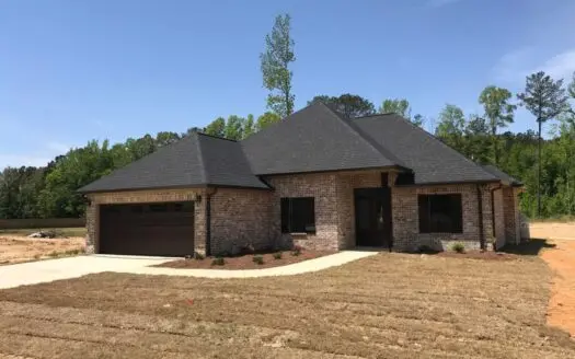 New Home for Sale – 108 Foxfire Cv, Starkville, Ms
