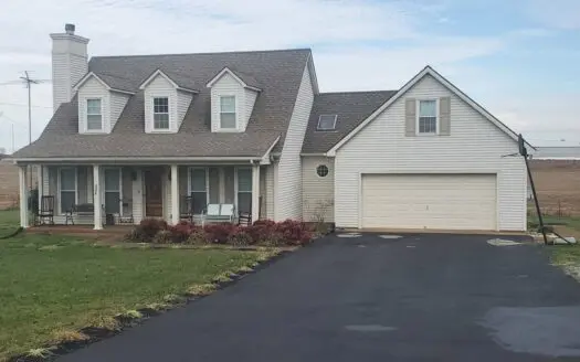 3 Bedroom 2 1/2 Bath Country Home for Sale Near Franklin, Ky