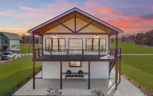 New Construction Home on Golf Course Near Tennessee River