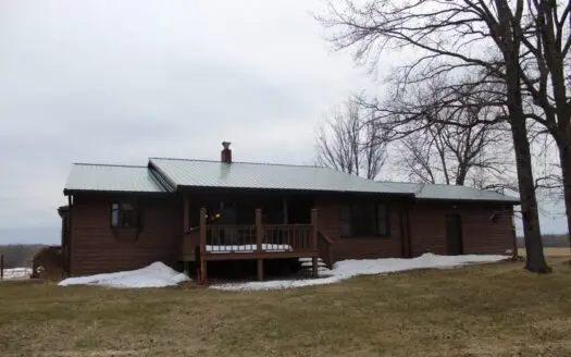 Beautiful 5/bdr, 3/ba Hobby Farm for Sale on 84.7 Acres