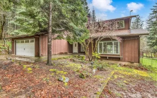 43 Acres-2 Dwellings in Beautiful Sunny Valley-southern Or.