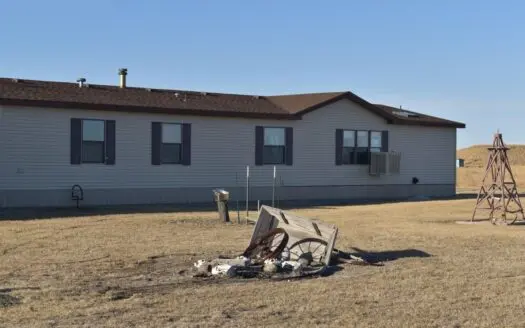 Conrad Home on 25 +/- Acres