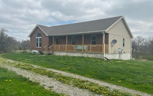 26+/- Acre Horse Property & Spacious 3 Bed Raised Ranch Home
