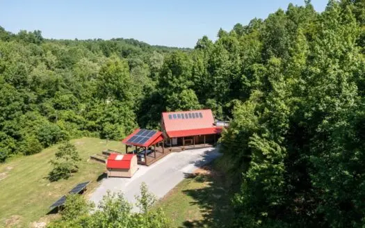 Country Home for Sale in Lewis County, Tennessee
