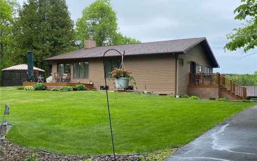 Lakefront Home W/ Sandy Shoreline for Sale on Sturgeon Lake