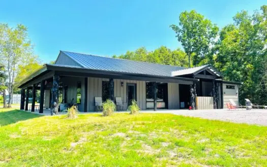 Home for Sale Outside Of Batesville, Arkansas