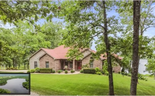 Lakefront Home, Executive Brick in Arrowhead Lakes for Sale