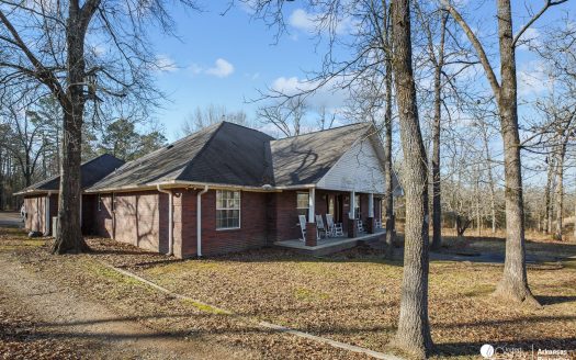 Brick Home with Shop for Sale in Arkansas