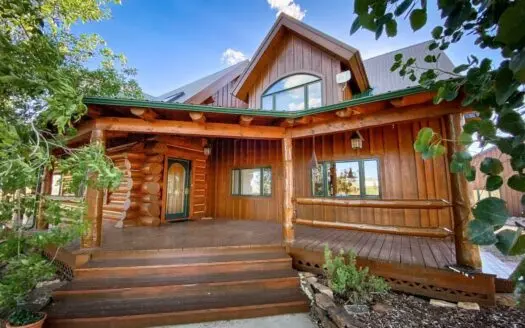 Custom Log Home on Acreage for Sale in Mancos, Colorado!