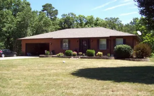 Brick Home on 5.5+/-acres Near Piedmont
