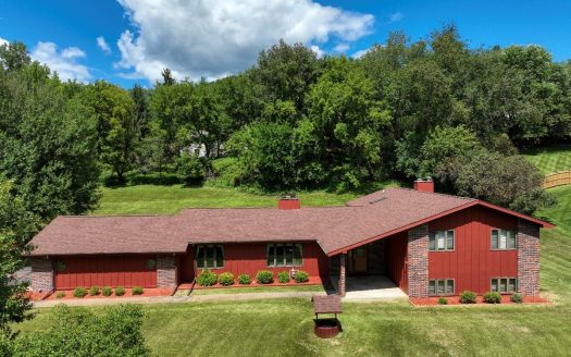 Onalaska Wisconsin Home for Sale