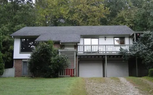 Small Acreage with House for Sale in Ava, Mo.