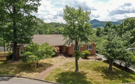 Home for Sale in Roanoke County Va