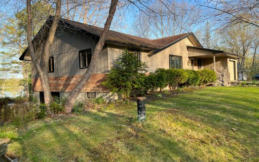 Contemporary Lakefront Home on East Grand Lake