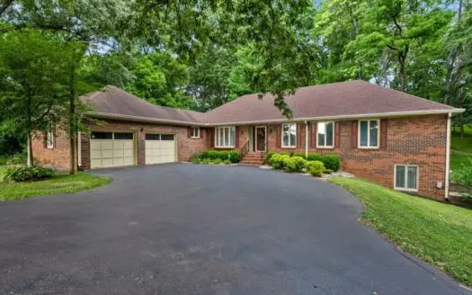 Brick 3bed-2bath Home, Sun Room, Basement & Acreage for Sale