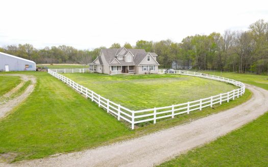 Home with Land for Sale Pleasant Hill Mo