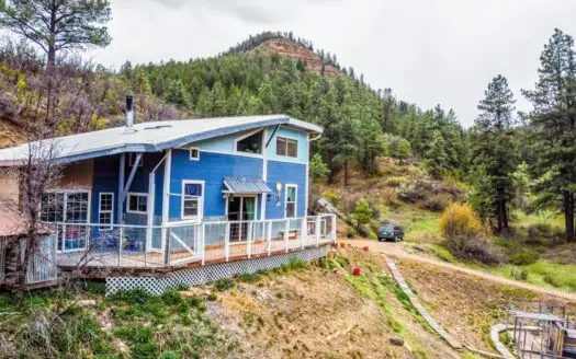 Eco-efficient off Gird Home for Sale in Pagosa Springs, Co!