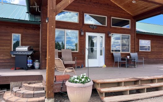 Country Home with Mother in Law Apt for Sale in Mancos, Co!