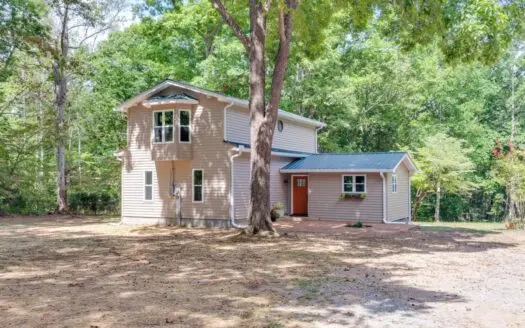 Country Home for Sale in Lewis County, Tennessee