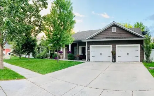 Luxury Home with License Nightly Rental Kalispell Mt