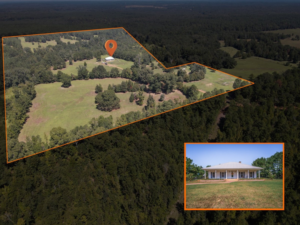 East Texas Ranch Pasture Creek Country Farm House For Sale