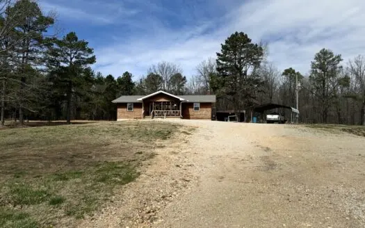 Hunting Property with Home and Shop for Sale in Mountain View, MO