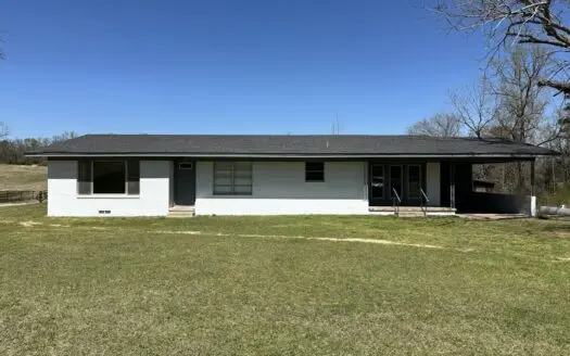 East Texas Country Home For Sale