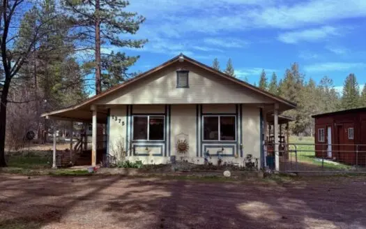 Home For Sale in Lookout, California!