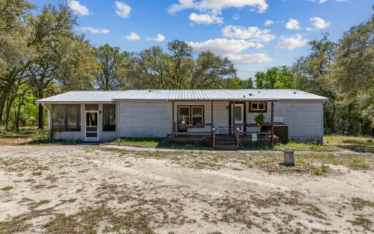 Investor Special Opportunity For Sale in Bronson, FL!